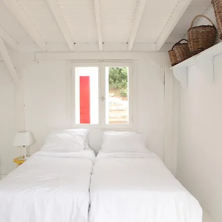 Сasa de vacaciones The Molos House