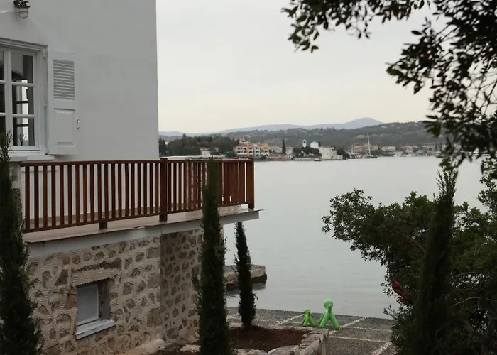 Vakantiehuis The Molos House Porto Cheli